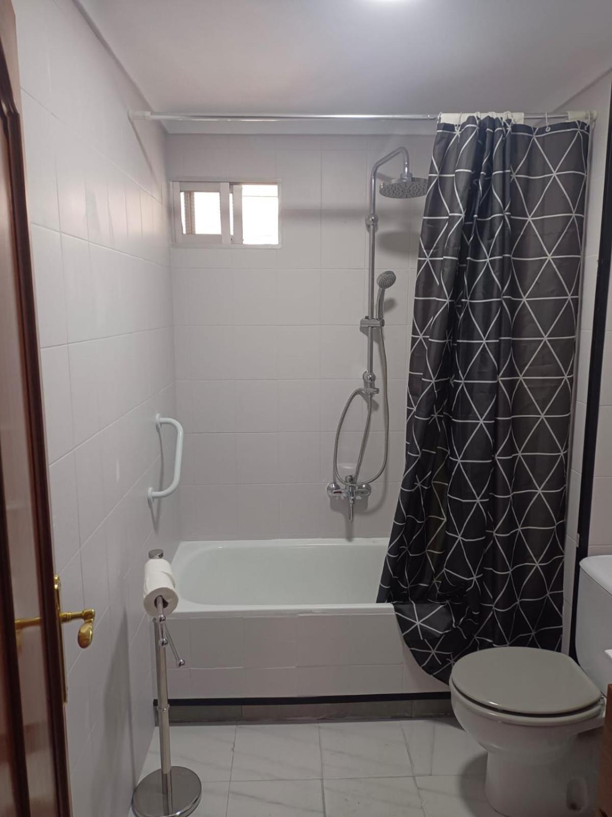 Apartamento Avenida Aguilar エクステリア 写真